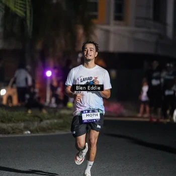 Runner Photo 7803241