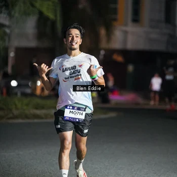 Runner Photo 7803262