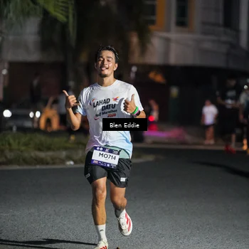 Runner Photo 7803264