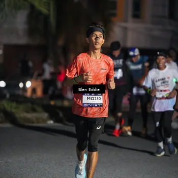 Runner Photo 7803287