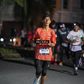 Runner Photo 7803296