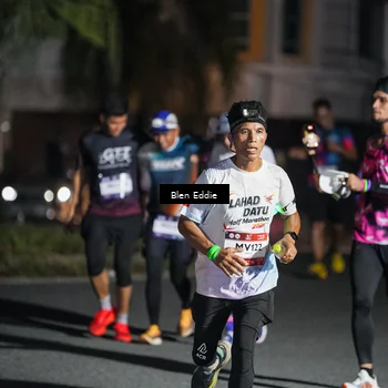 Runner Photo 7803308