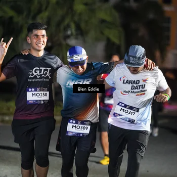 Runner Photo 7803340