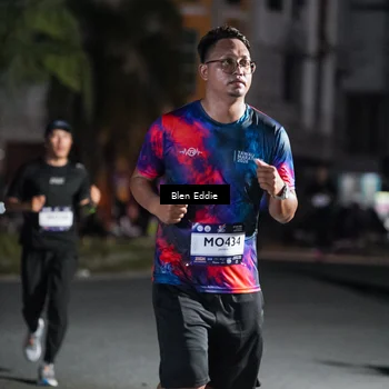 Runner Photo 7803341