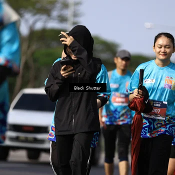 Runner Photo 7803346