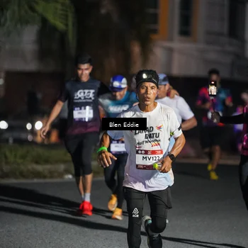 Runner Photo 7803347
