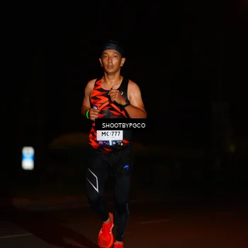 Runner Photo 7803352