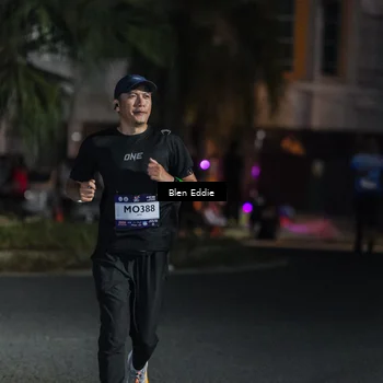 Runner Photo 7803353