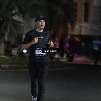 Runner Photo 7803368
