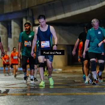 Runner Photo 7803384