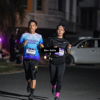 Runner Photo 7803398