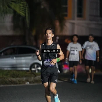 Runner Photo 7803409