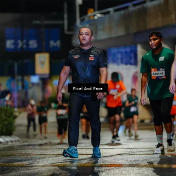 Runner Photo 7803418