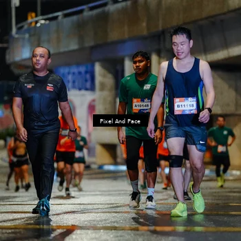 Runner Photo 7803424