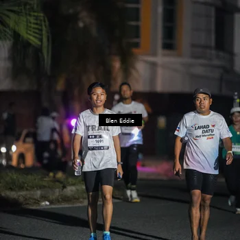 Runner Photo 7803428