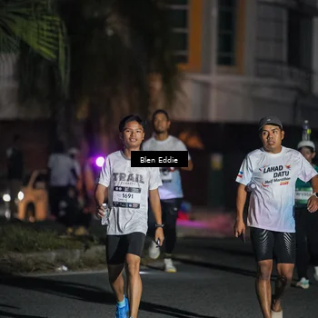 Runner Photo 7803446