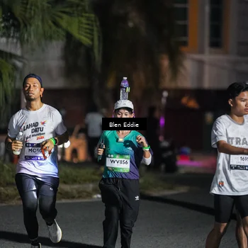 Runner Photo 7803451
