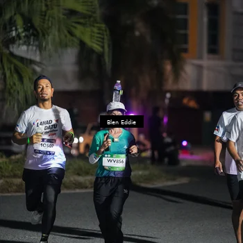 Runner Photo 7803460