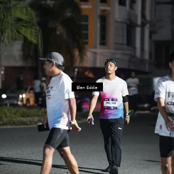 Runner Photo 7803494