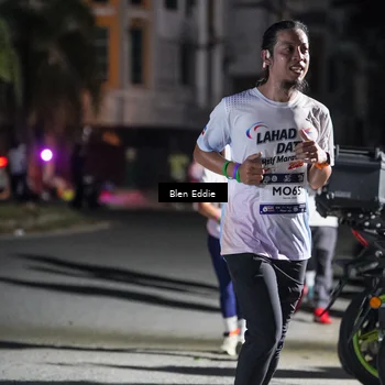 Runner Photo 7803530
