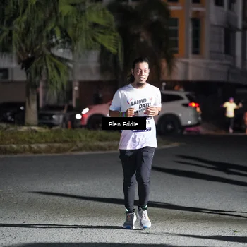 Runner Photo 7803535