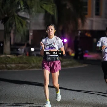 Runner Photo 7803611
