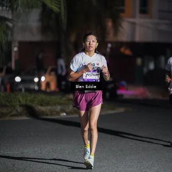 Runner Photo 7803612