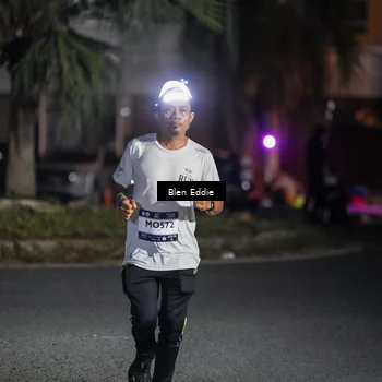 Runner Photo 7803666