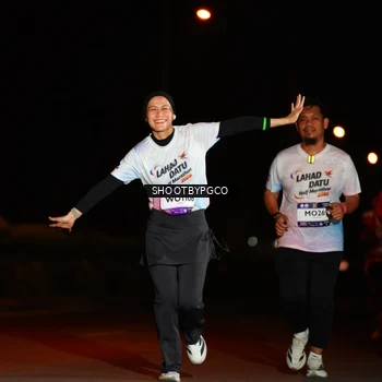 Runner Photo 7803671