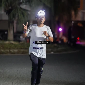 Runner Photo 7803673
