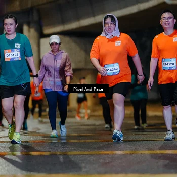 Runner Photo 7803681