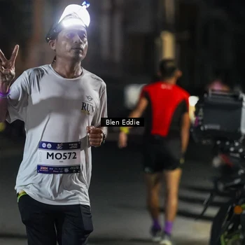 Runner Photo 7803690