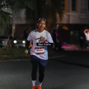 Runner Photo 7803702