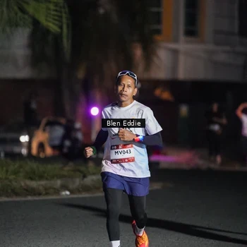 Runner Photo 7803710
