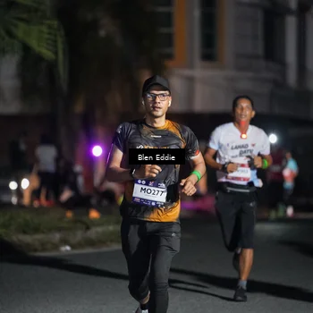 Runner Photo 7803725