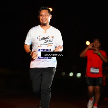 Runner Photo 7803732