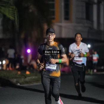 Runner Photo 7803734