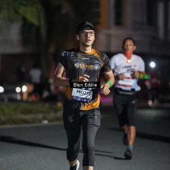 Runner Photo 7803741
