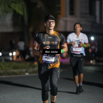 Runner Photo 7803745