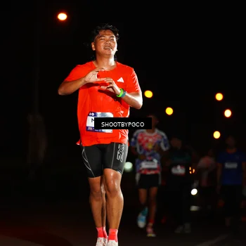Runner Photo 7803746