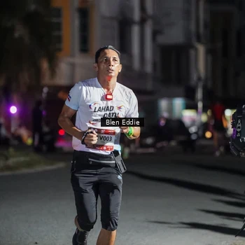 Runner Photo 7803747