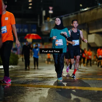 Runner Photo 7803824