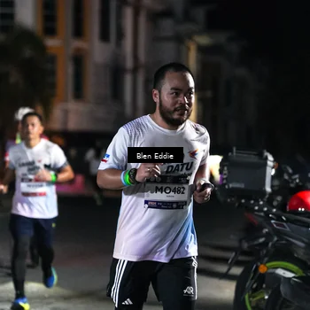 Runner Photo 7803843