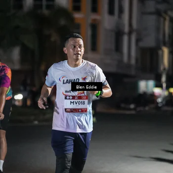 Runner Photo 7803881