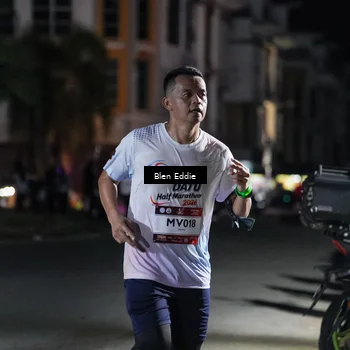 Runner Photo 7803889