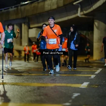 Runner Photo 7803898