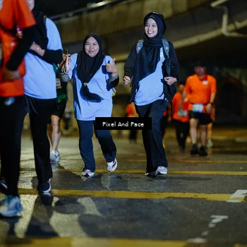 Runner Photo 7803909