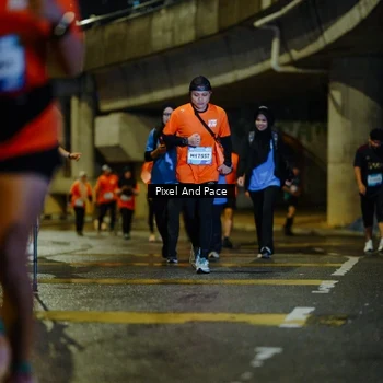 Runner Photo 7803913