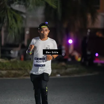 Runner Photo 7803924