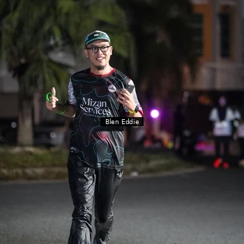 Runner Photo 7803951